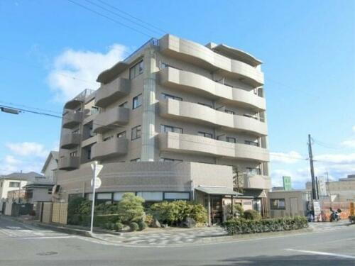 滋賀県大津市萱野浦 6階建
