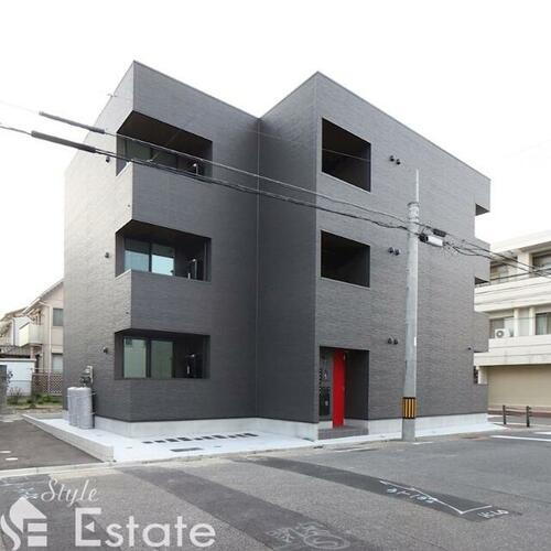 愛知県名古屋市南区三吉町１丁目 3階建 築1年5ヶ月