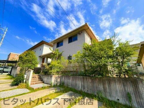 福岡県北九州市小倉北区泉台２丁目 2階建 築9年7ヶ月