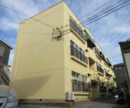 山伴マンション 3階建