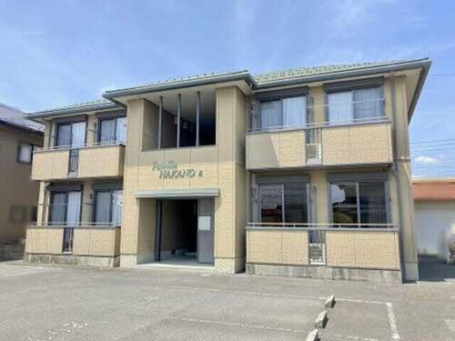 ファミーユ中野　Ｂ棟 2階建