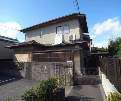 京都府京都市右京区嵯峨大覚寺門前六道町 2階建