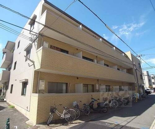 京都府京都市右京区太秦御所ノ内町 3階建 築37年10ヶ月