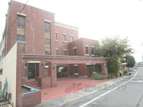 京都府長岡京市開田４丁目 築40年12ヶ月 3階建