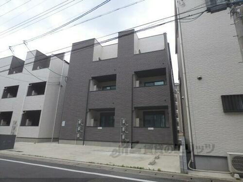 京都府京都市南区久世中久世町２丁目 築7年5ヶ月 3階建