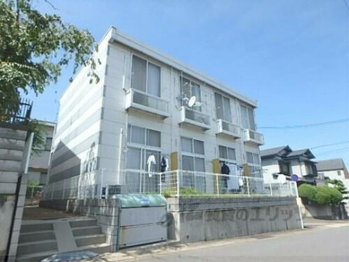 京都府京都市山科区勧修寺福岡町 2階建