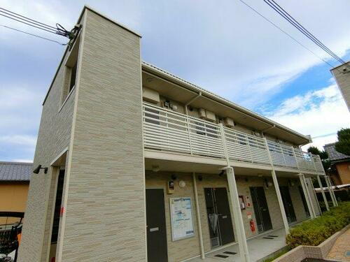 レオネクストＣＲＥＡ東館 2階建