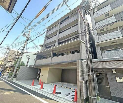 京都府京都市中京区小川通姉小路下る西堂町 築2年3ヶ月 5階建