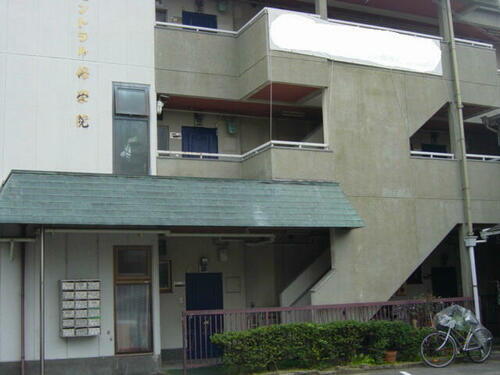京都府京都市左京区修学院中林町 3階建 築45年3ヶ月