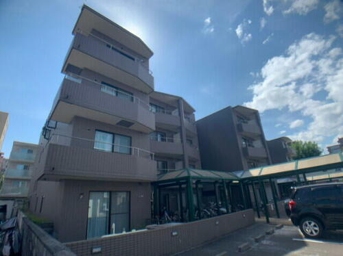 北海道札幌市中央区北三条西２３丁目 4階建 築31年11ヶ月