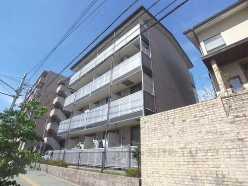 京都府京都市伏見区鍋島町 4階建