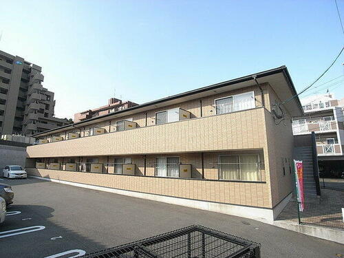 アンプルールフェールＦｉｎｅ香椎 2階建