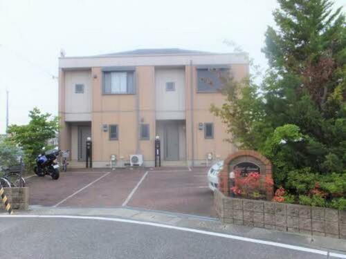 ソレイル・レヴァントⅠ・Ⅱ・Ⅲ番館 2階建