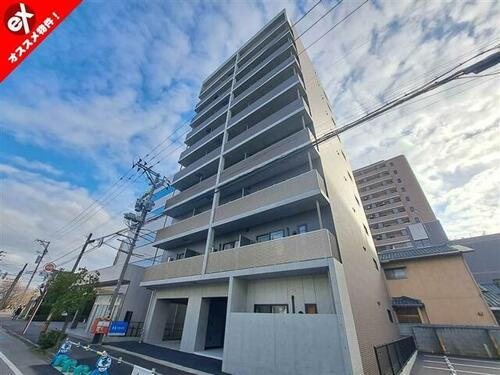 リベラ上大川前 10階建