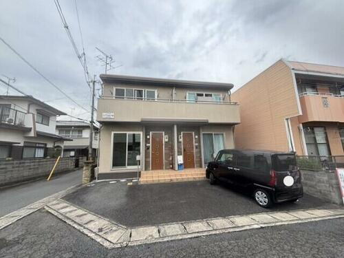 岡山県岡山市中区円山 タウンハウス