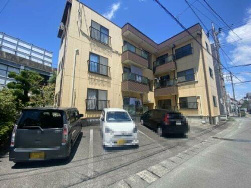 シャンブル２８ 3階建