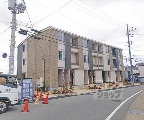 京都府京都市伏見区羽束師鴨川町 賃貸アパート