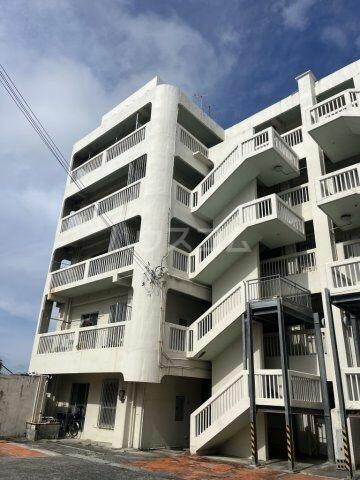 沖縄県那覇市字天久 賃貸マンション
