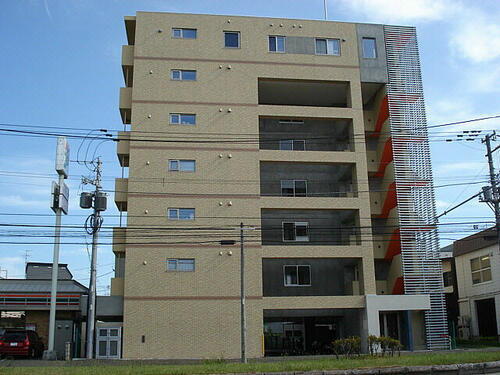 北海道札幌市東区北十四条東１０丁目 7階建 築17年5ヶ月