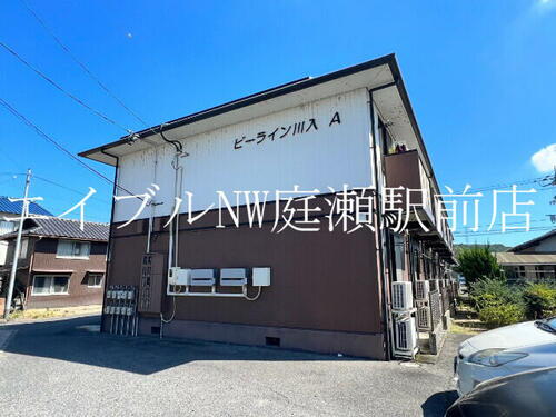 ビーライン川入　Ａ棟 2階建