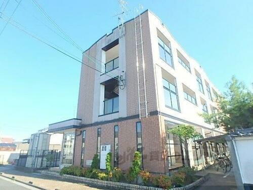 クラール・ＴＹ 3階建