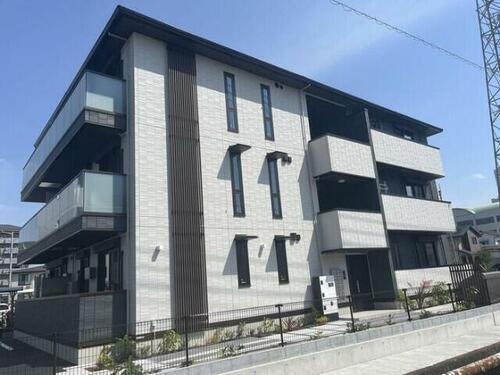 愛媛県松山市南江戸１丁目 賃貸アパート