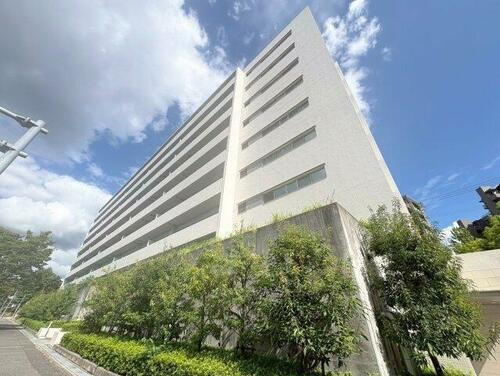 大阪府豊中市新千里北町３丁目 賃貸マンション