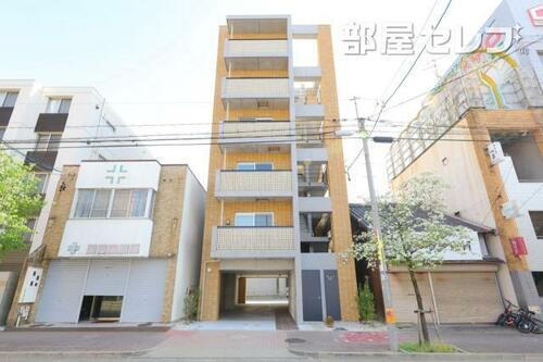 愛知県名古屋市千種区千種通５丁目 賃貸マンション