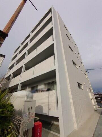 静岡県浜松市中央区葵東１丁目 5階建