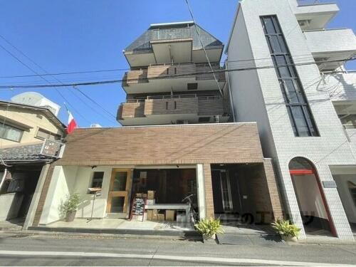 サンモリタ 5階建