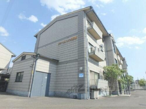 京都府京都市伏見区羽束師鴨川町 3階建 築34年4ヶ月