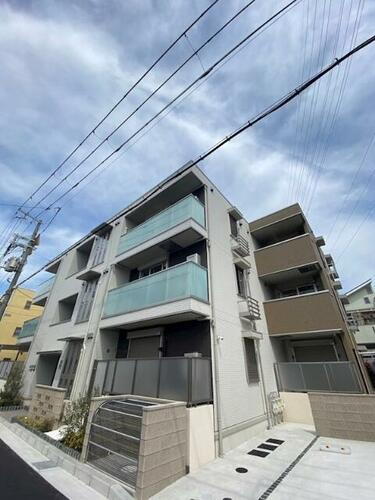 兵庫県尼崎市七松町１丁目 3階建 築1年3ヶ月