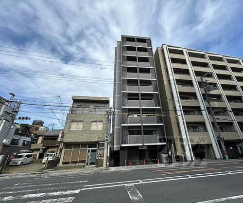 エクスフォート京都聚楽町 9階建