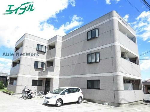 三重県津市河芸町上野 築28年10ヶ月 3階建