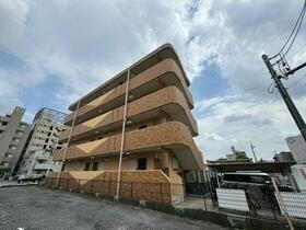 愛知県小牧市中央２丁目 4階建 築24年10ヶ月