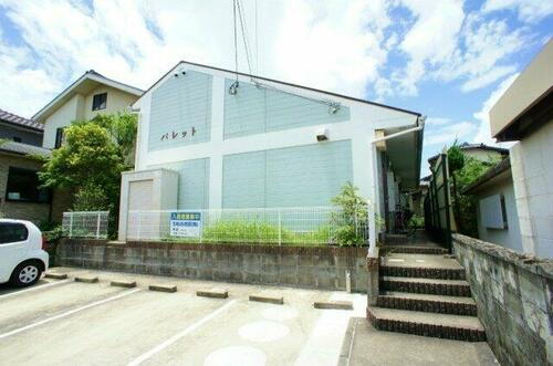 パレット 2階建
