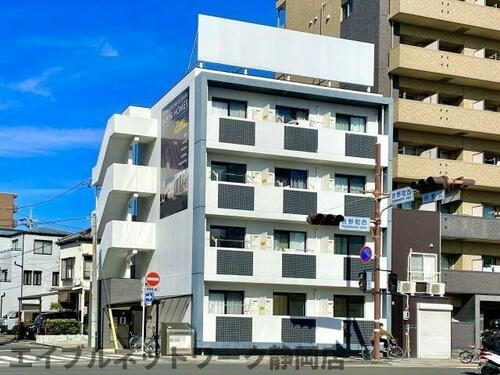 静岡県静岡市葵区吉野町 4階建 築8年7ヶ月