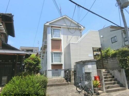 ソレイユ北白川 2階建