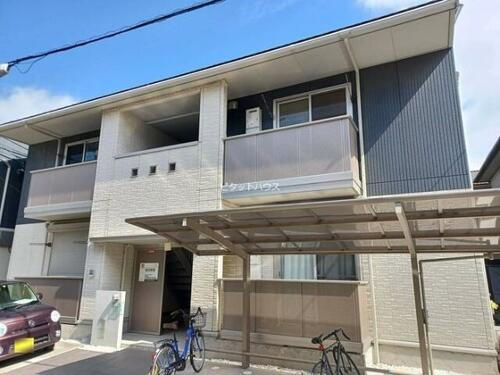兵庫県尼崎市常光寺１丁目 2階建