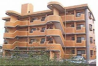 熊本県熊本市中央区八王寺町 築26年10ヶ月 4階建