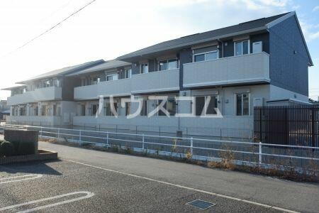 愛知県西尾市一色町味浜堤東 2階建 築4年7ヶ月