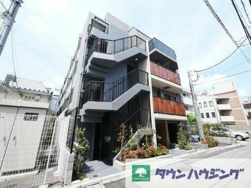 東京都新宿区左門町 賃貸マンション