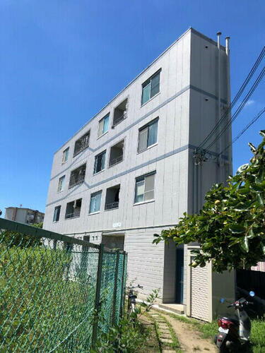 大阪府堺市東区白鷺町１丁 4階建