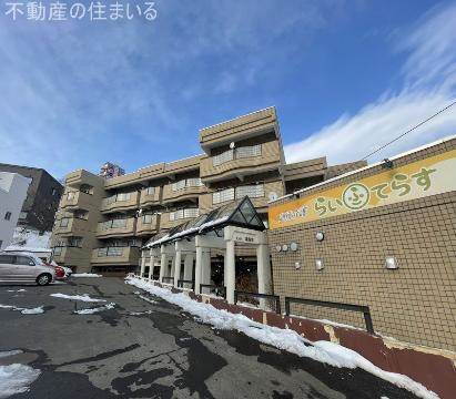 北海道札幌市南区川沿一条２丁目 4階建 築35年7ヶ月