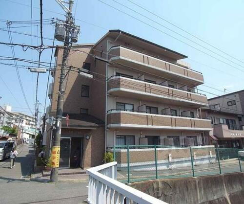 京都府京都市伏見区竹田七瀬川町 3階建