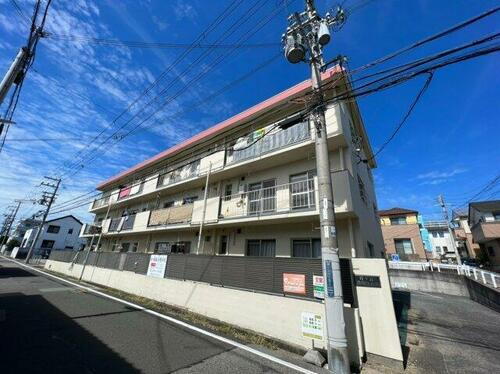 霞ヶ丘吉川ハイツ 3階建
