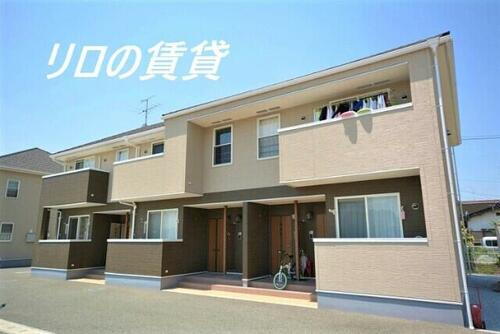 福岡県飯塚市横田 2階建 築15年10ヶ月