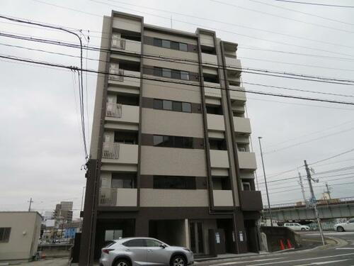 愛知県名古屋市中区平和２丁目 6階建
