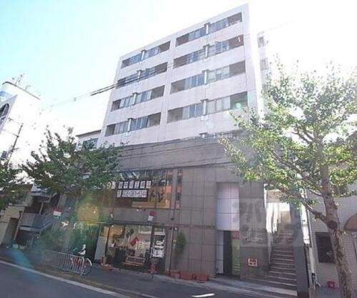 京都府京都市北区小山元町 7階建