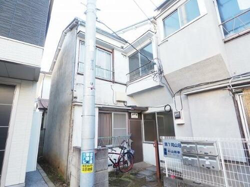 第一岡山荘 2階建